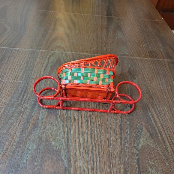 Vintage Reindeer ordament couple in a sleigh basket Holiday - Picture 15 of 16